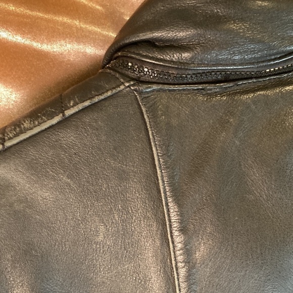 Vintage First Gear Hein Gericke Leather motorcycle jacket with forearm armor - Picture 13 of 16